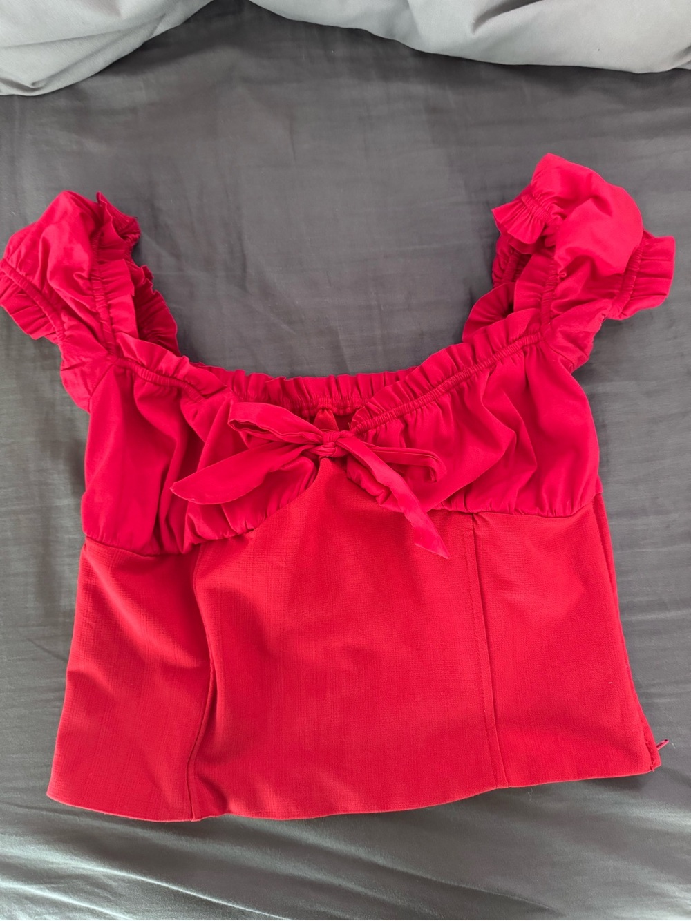 IAMGIA off the shoulder top